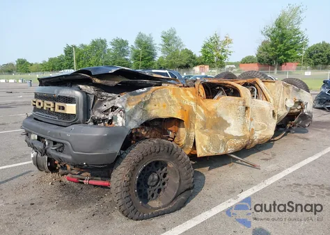 2001 Ford F250 Lariat/Xl/Xlt from USA, damaged, VIN 1FTNW21L61EB55794